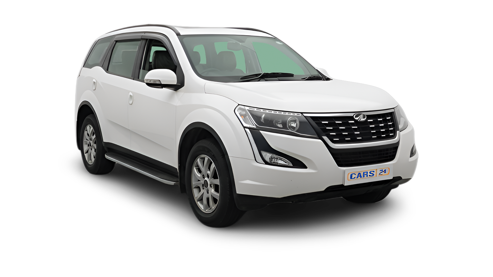 Mahindra XUV500-img